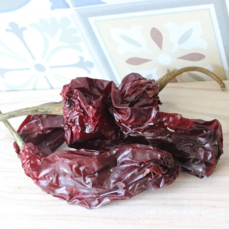 Piment Pimientos - Entier et séché - Les épices curieuses