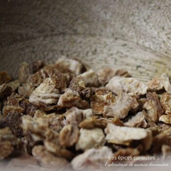 Ecorce de citron en morceaux - Les épices curieuses