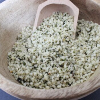 Graines de chanvre décortiquées - Les épices curieuses