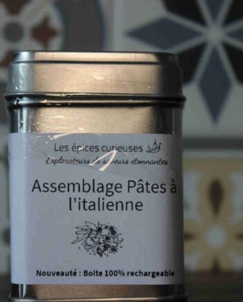 Épices italiennes en boîte rechargeable pour préparer de délicieuses pâtes, signé Les Épices Curieuses.