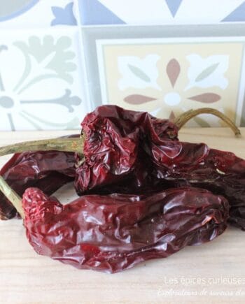 Piment Pimientos - Entier et séché - Les épices curieuses