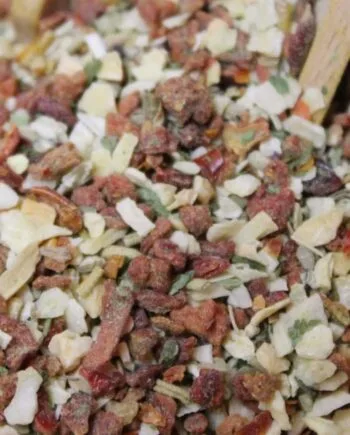 Préparation de fromage de brebis - Les épices curieuses