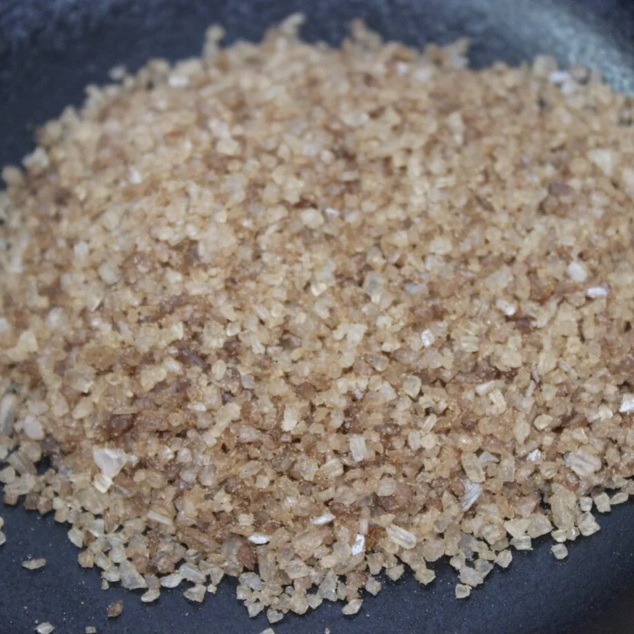 Gros plan de son de blé brun idéal pour recettes saines et riches en fibres alimentaires