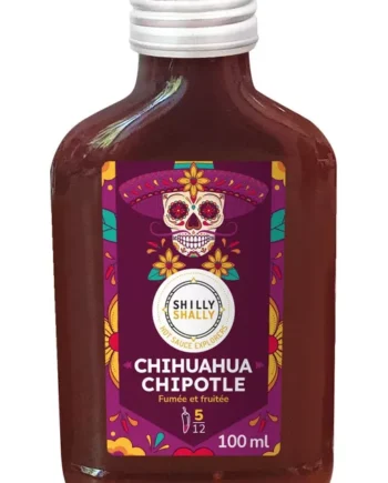 Sauce piquante 100ml Chihuahua Chipotle, saveur fumée et fruitée, design coloré avec crâne mexicain.