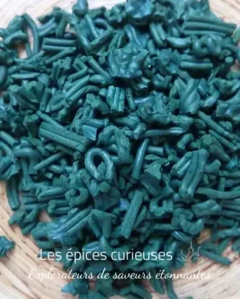 Paillettes de spiruline crue déshydratée 100g   Les épices curieuses