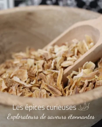 Oignons en lamelle grillée et toastée   Les épices curieuses